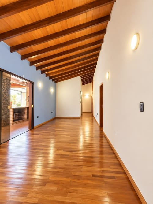 En venta residencia - A 100 metros del colegio Liberty. - foto 4
