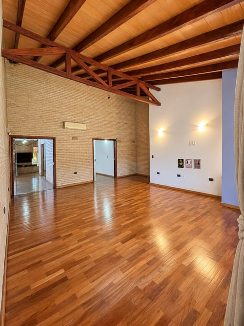 En venta residencia - A 100 metros del colegio Liberty. - foto 3