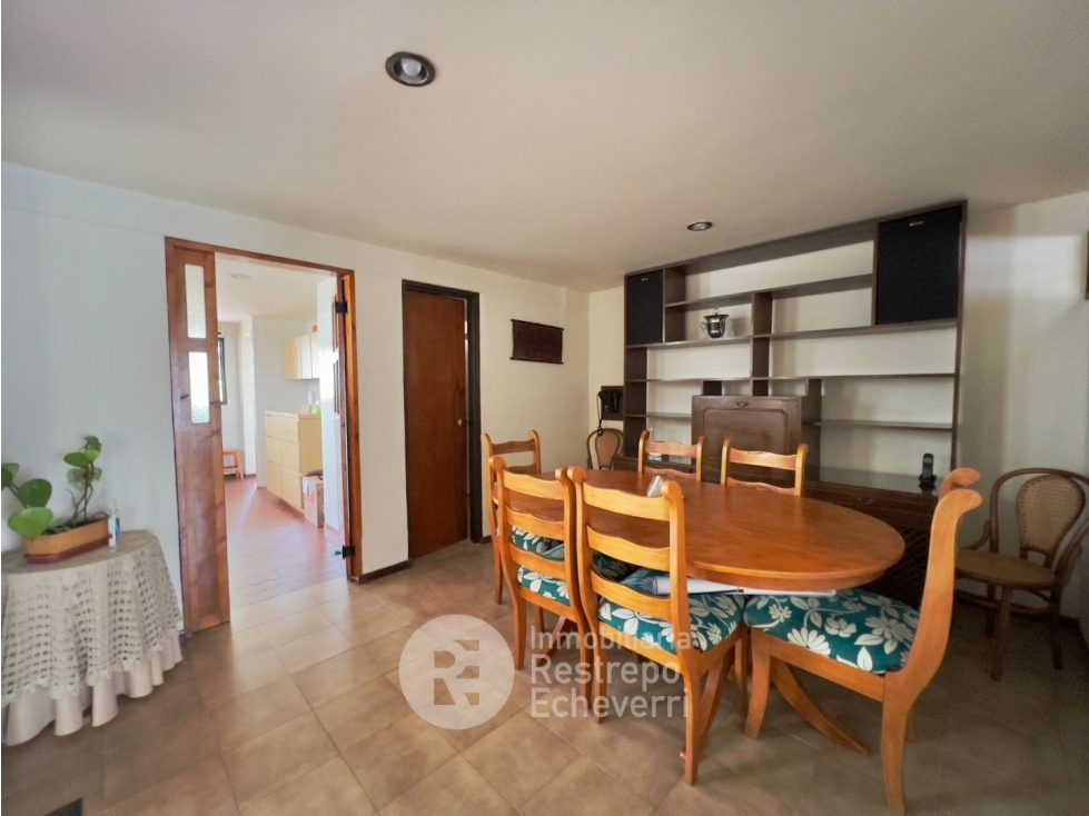 Casa en venta en Chipre, Manizales · foto 3 de 23