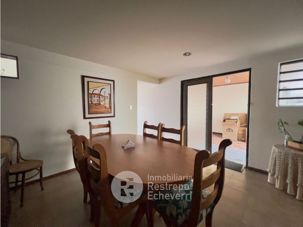 Casa en venta en Chipre, Manizales · foto 4 de 23