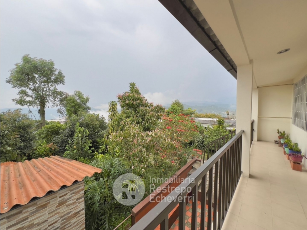 Casa en venta en Chipre, Manizales · foto 17 de 23