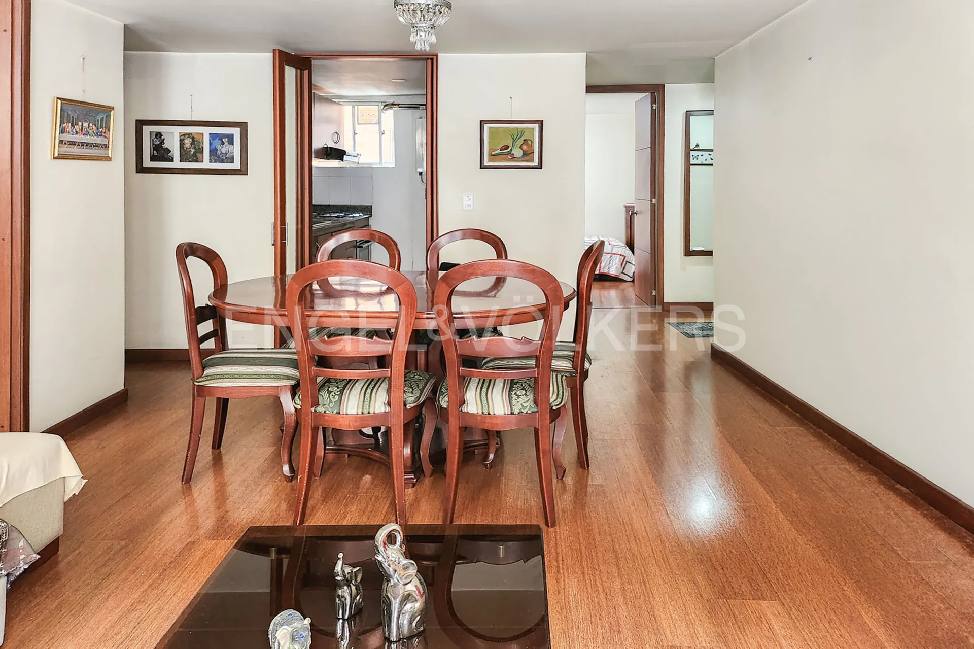 Apartamento en venta en Las Villas, Bogotá · foto 2 de 10
