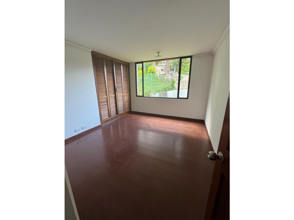 Casa en venta en Cerros De Suba, Bogotá · foto 15 de 24