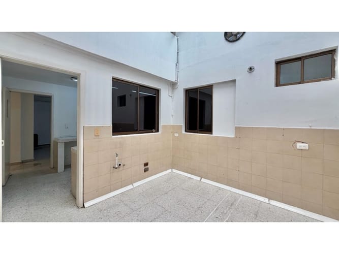 Casa de 7 alcobas en venta en Versalles, Cali, 222 m² · foto 14 de 24