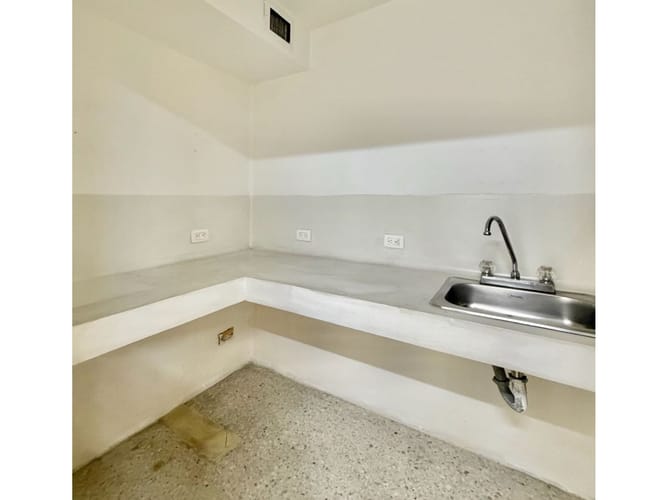 Casa de 7 alcobas en venta en Versalles, Cali, 222 m² · foto 17 de 24