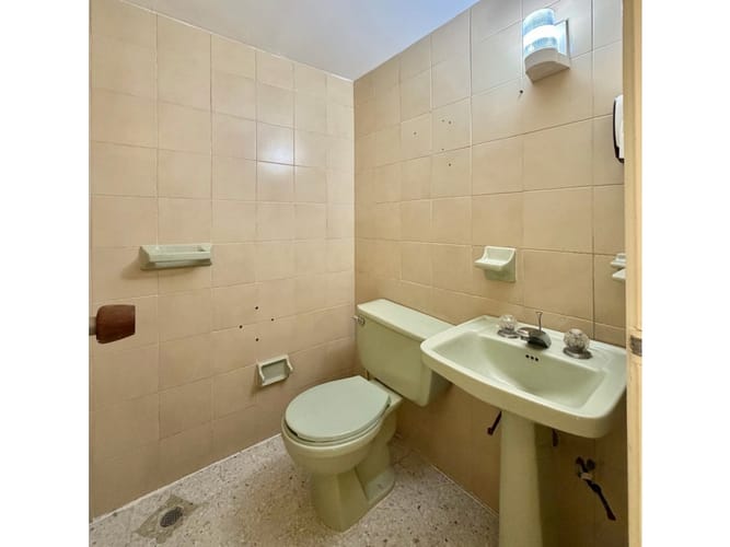 Casa de 7 alcobas en venta en Versalles, Cali, 222 m² · foto 20 de 24