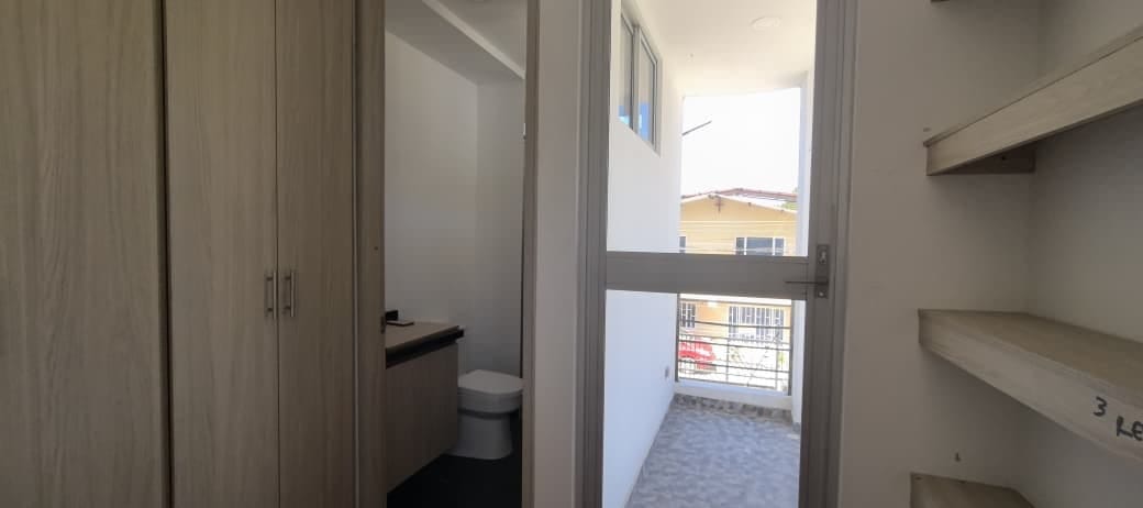 Casa de 4 alcobas en venta en La Moya, Cota, 175 m² · foto 9 de 16