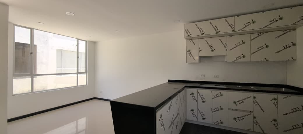 Casa de 4 alcobas en venta en La Moya, Cota, 175 m² · foto 15 de 16