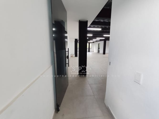Bodega en arriendo en Laureles, Medellín, 120 m² · foto 12 de 12