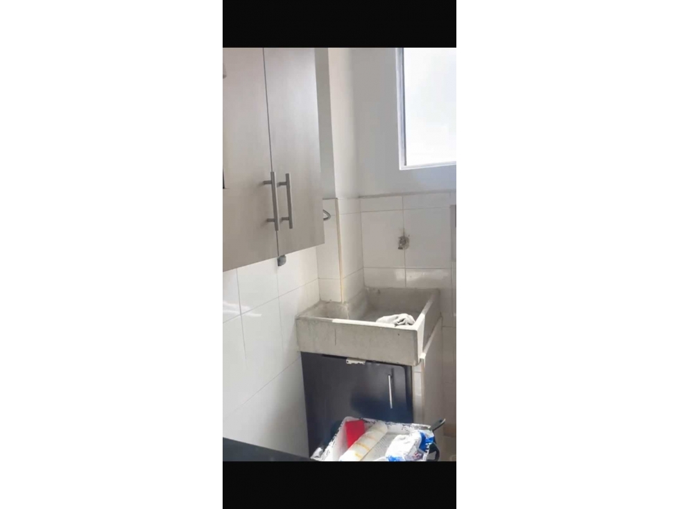 Apartamento en venta en Loma De Los Bernal, Medellín · foto 7 de 20