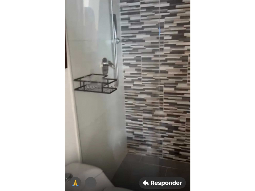 Apartamento en venta en Loma De Los Bernal, Medellín · foto 11 de 20