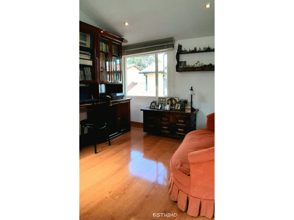 Casa en venta en Iberia, Bogotá · foto 4 de 11