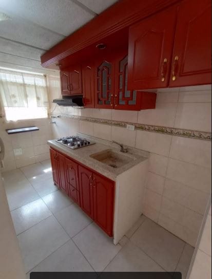 Apartamento de 3 alcobas en venta en El Salitre, Bogotá, 49 m² · foto 2 de 21
