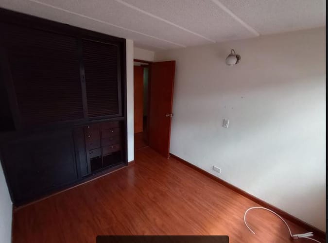 Apartamento de 3 alcobas en venta en El Salitre, Bogotá, 49 m² · foto 10 de 21