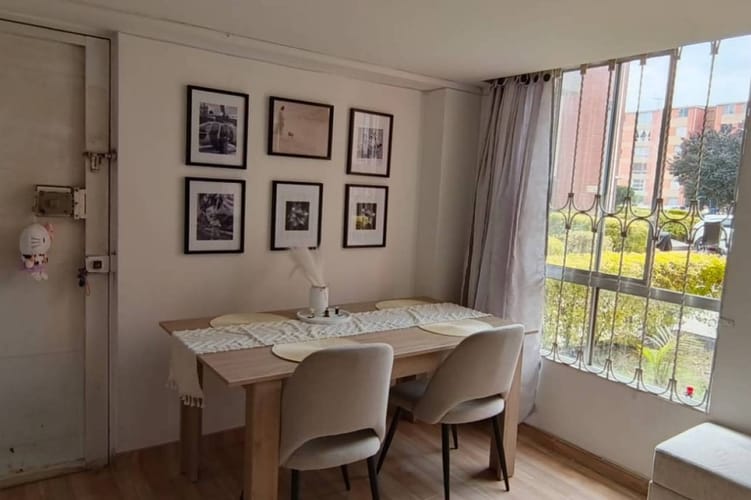 Apartamento de 2 alcobas en venta en Laguna Tierra Blanca, Soacha, 51 m² · foto 9 de 24