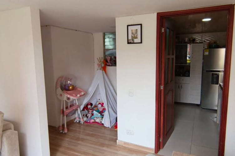 Apartamento de 2 alcobas en venta en Laguna Tierra Blanca, Soacha, 51 m² · foto 18 de 24