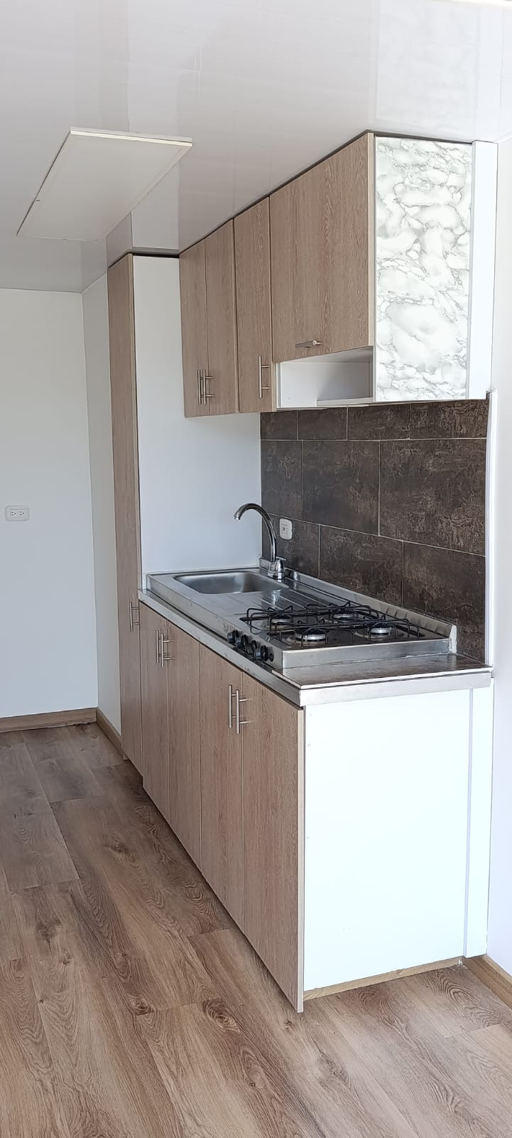 Apartamento en venta en Portales Del Norte, Bogotá · foto 3 de 11