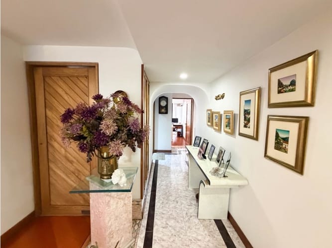 Apartamento en venta en Chico, Bogotá · foto 5 de 13