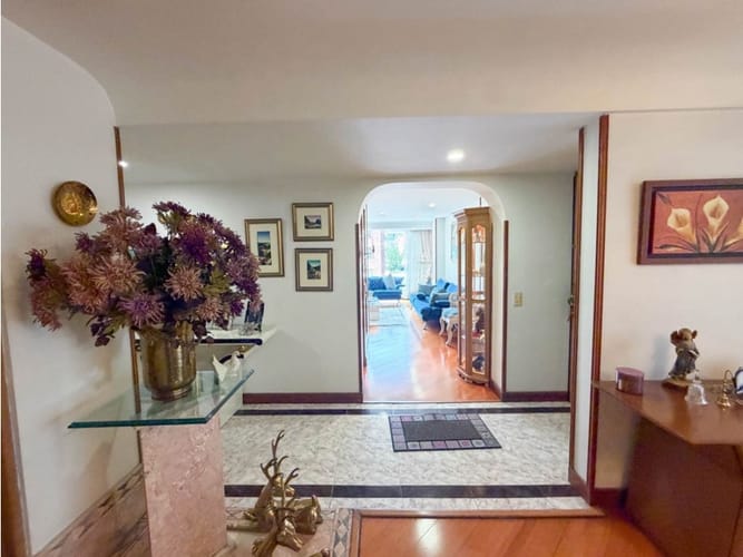 Apartamento en venta en Chico, Bogotá · foto 7 de 13