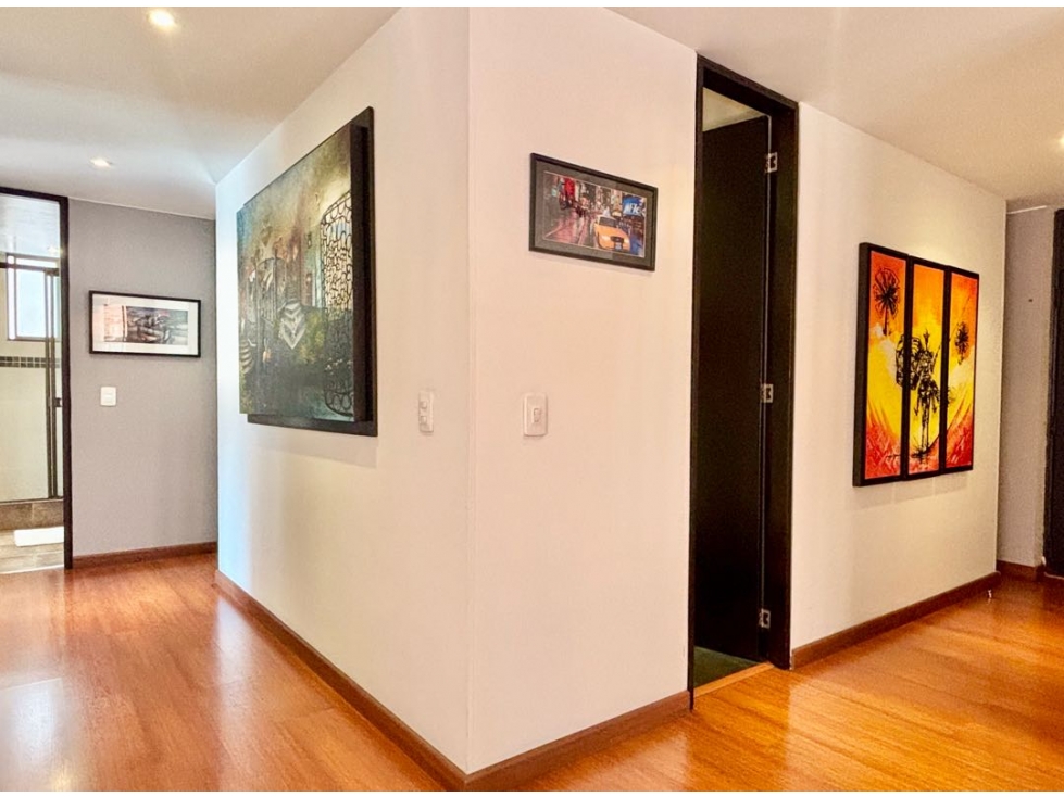 Apartamento en venta en El Chico, Bogotá · foto 13 de 24
