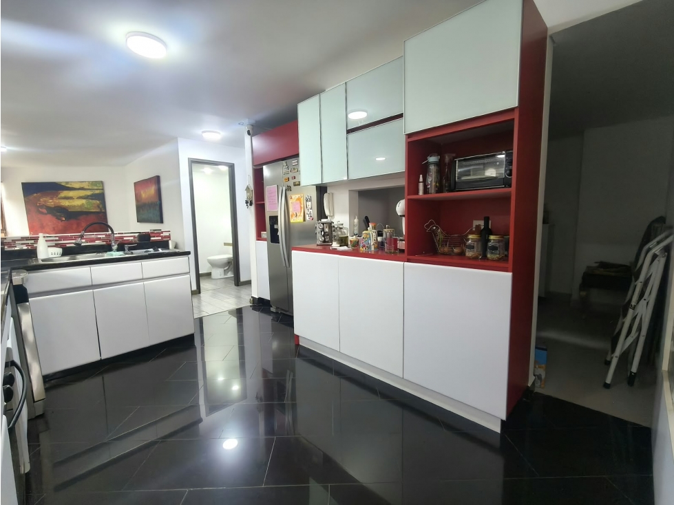 Apartamento en venta en Castropol, Medellín · foto 8 de 24