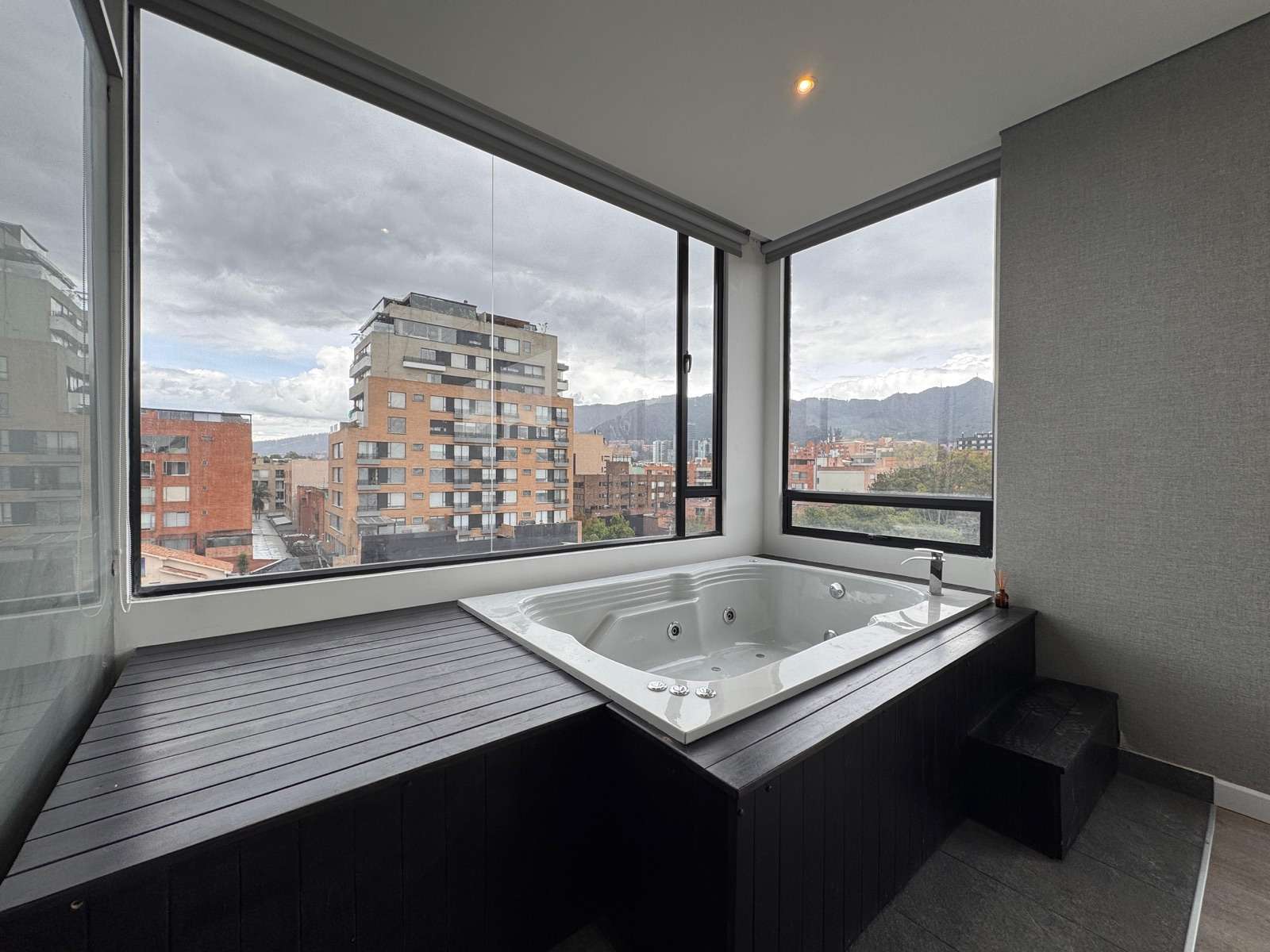 Apartamento en venta en Chicó Alto, Bogotá · foto 9 de 16