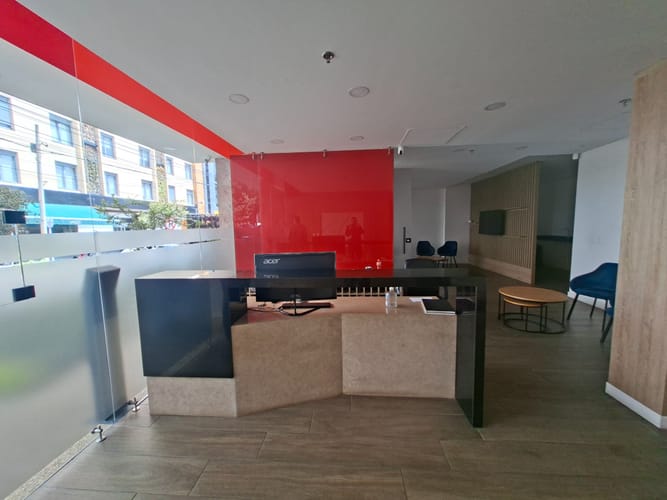 Apartaestudio en venta en Santa Barbara Oriental, Bogotá, 19 m² · foto 5 de 17
