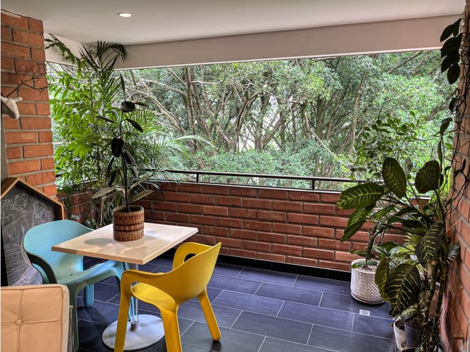 Apartamento de 2 alcobas en venta en El Campestre, Medellín, 137 m² · foto 2 de 24