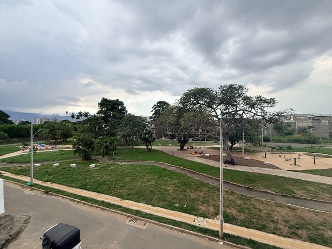 Casa de 4 alcobas en venta en Ciudad 2000, Cali, 240 m² · foto 10 de 15