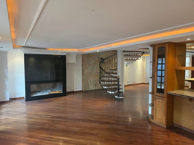 Casa de 4 alcobas en venta en Fredonia, Chía, 240 m² · foto 2 de 20