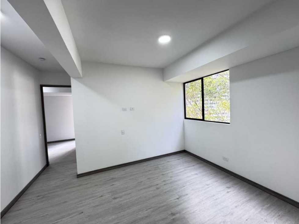 Apartamento en venta en El Poblado, Medellín · foto 7 de 10