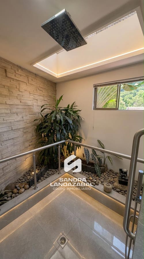 Casa de 5 alcobas en venta en Lagos Del Cacique, Bucaramanga, 350 m² · foto 8 de 15