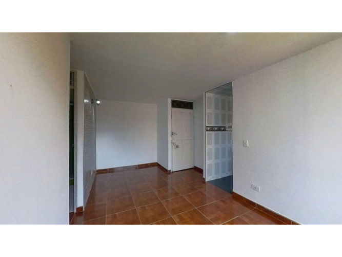 Apartamento de 3 alcobas en venta en Uaecd 007, Soacha, 43 m² · foto 3 de 17