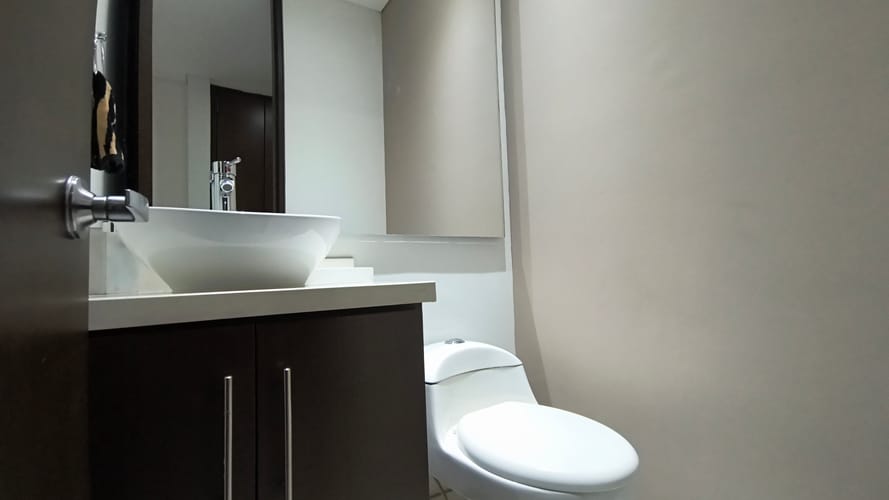 Apartamento de 2 alcobas en venta en Los Rosales, Bogotá, 130 m² · foto 6 de 16