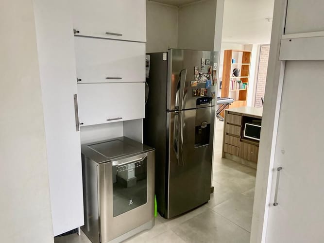 Apartamento de 3 alcobas en venta en Villa Carlota, Medellín, 166 m² · foto 9 de 12