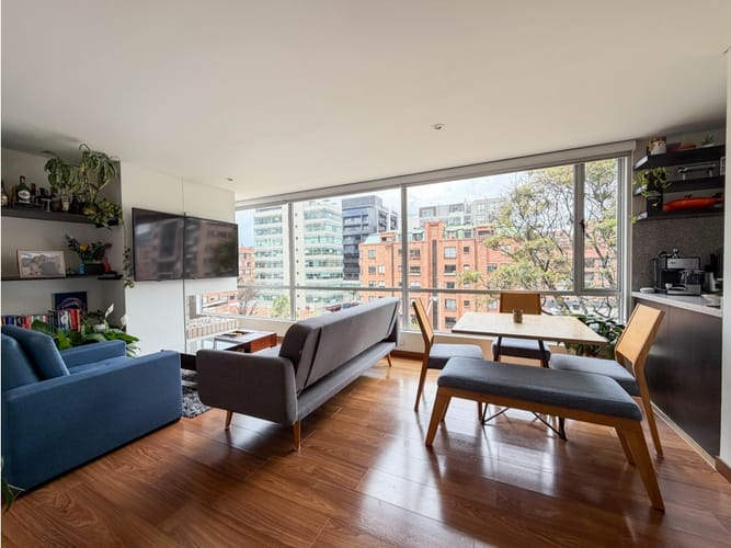 Apartaestudio en venta en Chico Norte, Bogotá, 65 m² · foto 2 de 22