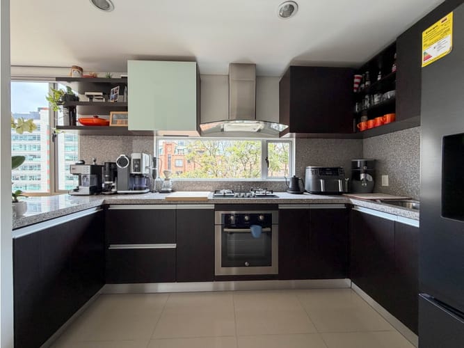Apartaestudio en venta en Chico Norte, Bogotá, 65 m² · foto 6 de 22