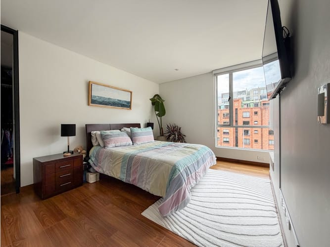 Apartaestudio en venta en Chico Norte, Bogotá, 65 m² · foto 9 de 22