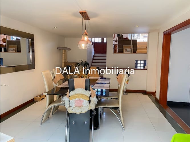 Casa de 4 alcobas en venta en Cr San Sebastian, Chía, 263 m² · foto 6 de 24