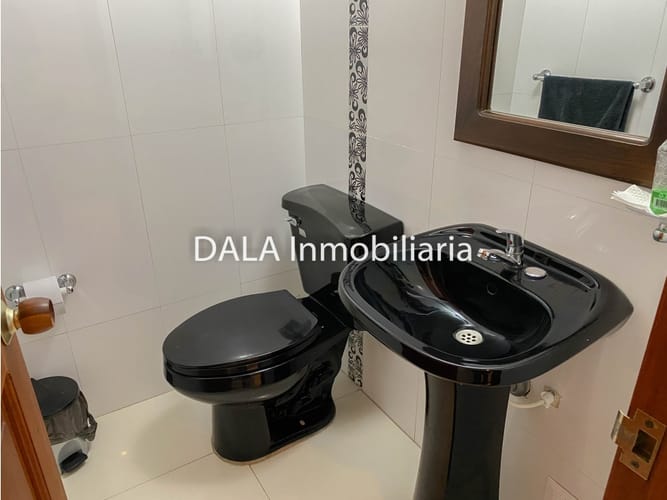 Casa de 4 alcobas en venta en Cr San Sebastian, Chía, 263 m² · foto 14 de 24