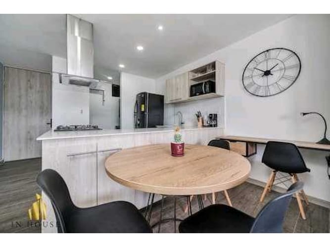 Apartamento de 2 alcobas en venta en Mayorca, Sabaneta, 68 m² · foto 7 de 10