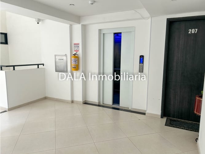 Apartamento en venta en Laura Vicuña, Chía · foto 2 de 23