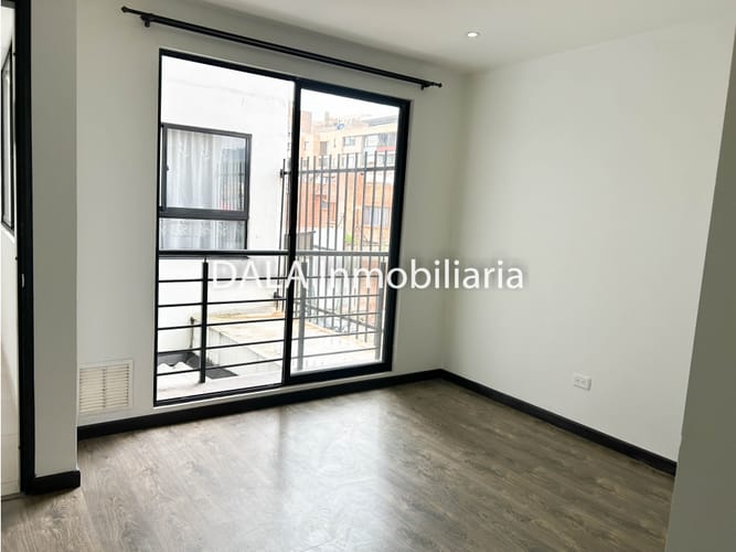 Apartamento en venta en Laura Vicuña, Chía · foto 4 de 23