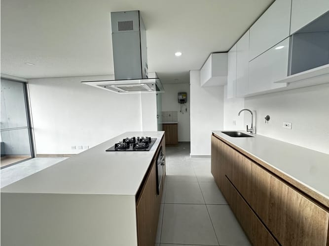 Apartamento de 2 alcobas en venta en Las Lomitas, Sabaneta, 62 m² · foto 7 de 16