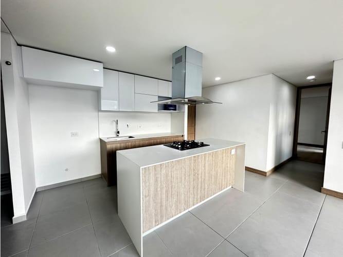 Apartamento de 2 alcobas en venta en Las Lomitas, Sabaneta, 62 m² · foto 8 de 16