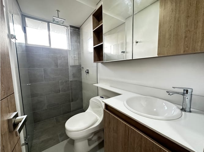 Apartamento de 2 alcobas en venta en Las Lomitas, Sabaneta, 62 m² · foto 9 de 16