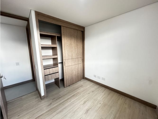 Apartamento de 2 alcobas en venta en Las Lomitas, Sabaneta, 62 m² · foto 16 de 16