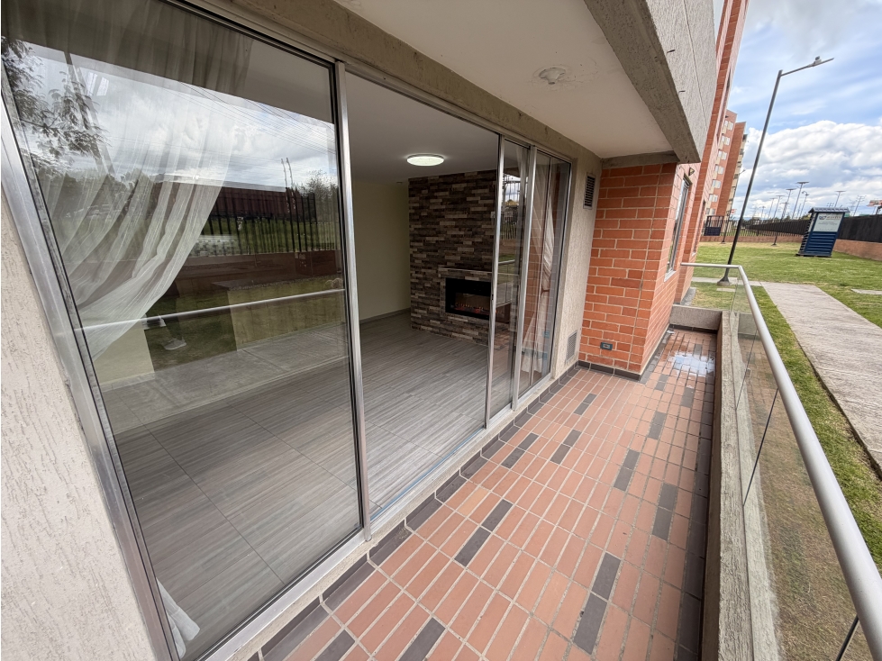 Apartamento en venta en Parque Industrial San Jorge, Mosquera · foto 4 de 24