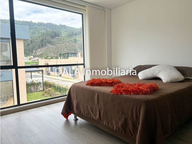 Casa de 3 alcobas en venta en La Moya, Cota, 147 m² · foto 18 de 24