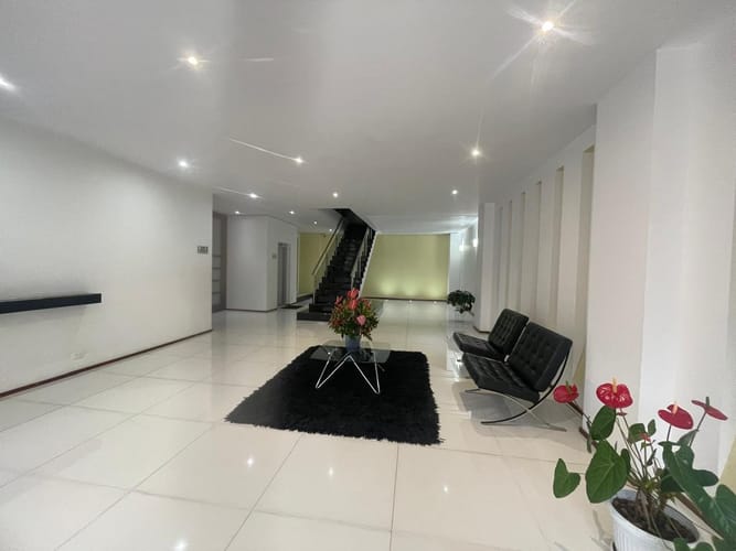 Apartamento de 3 alcobas en venta en Santa Paula, Bogotá, 133 m² · foto 17 de 19
